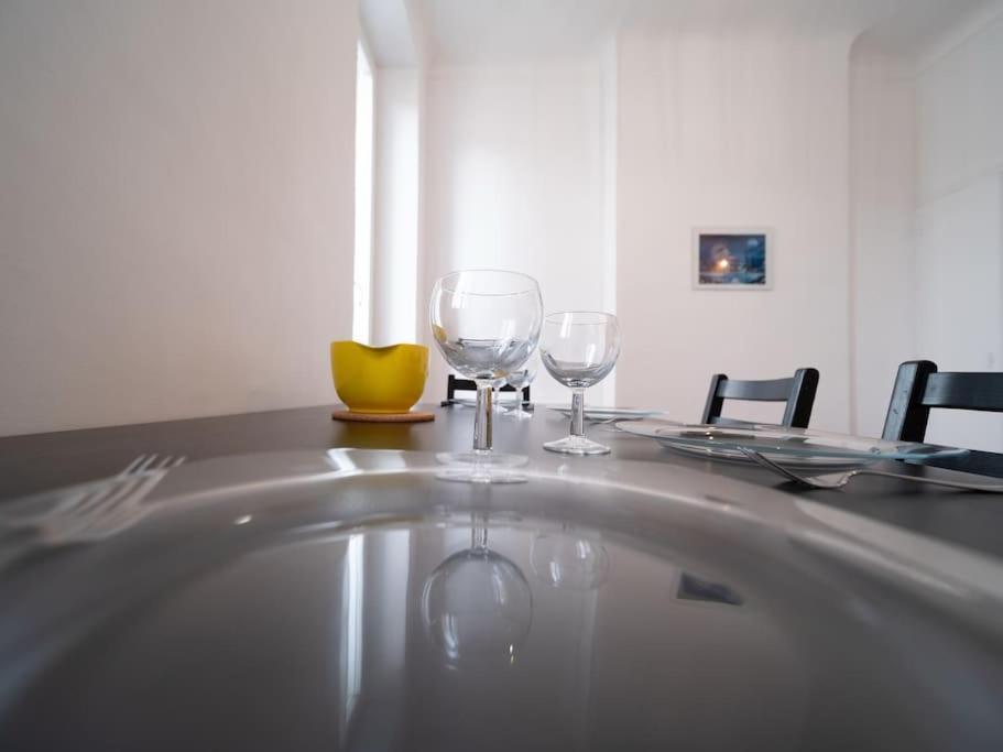 Appartement Tout Equipe 4 Couchages Belle De Mai Marseilles Exterior foto