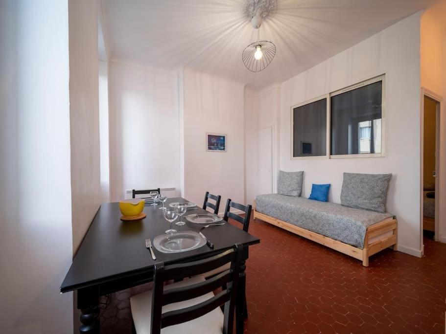 Appartement Tout Equipe 4 Couchages Belle De Mai Marseilles Exterior foto